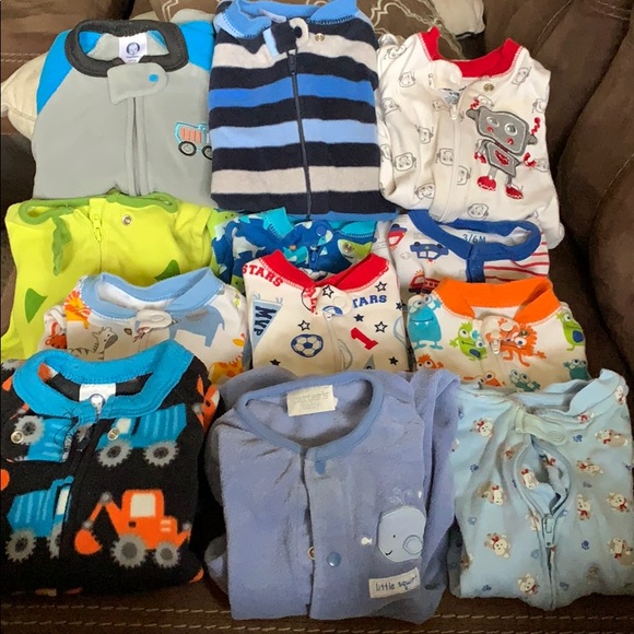Baby Boy sleepers 12count - Picture 1 of 1